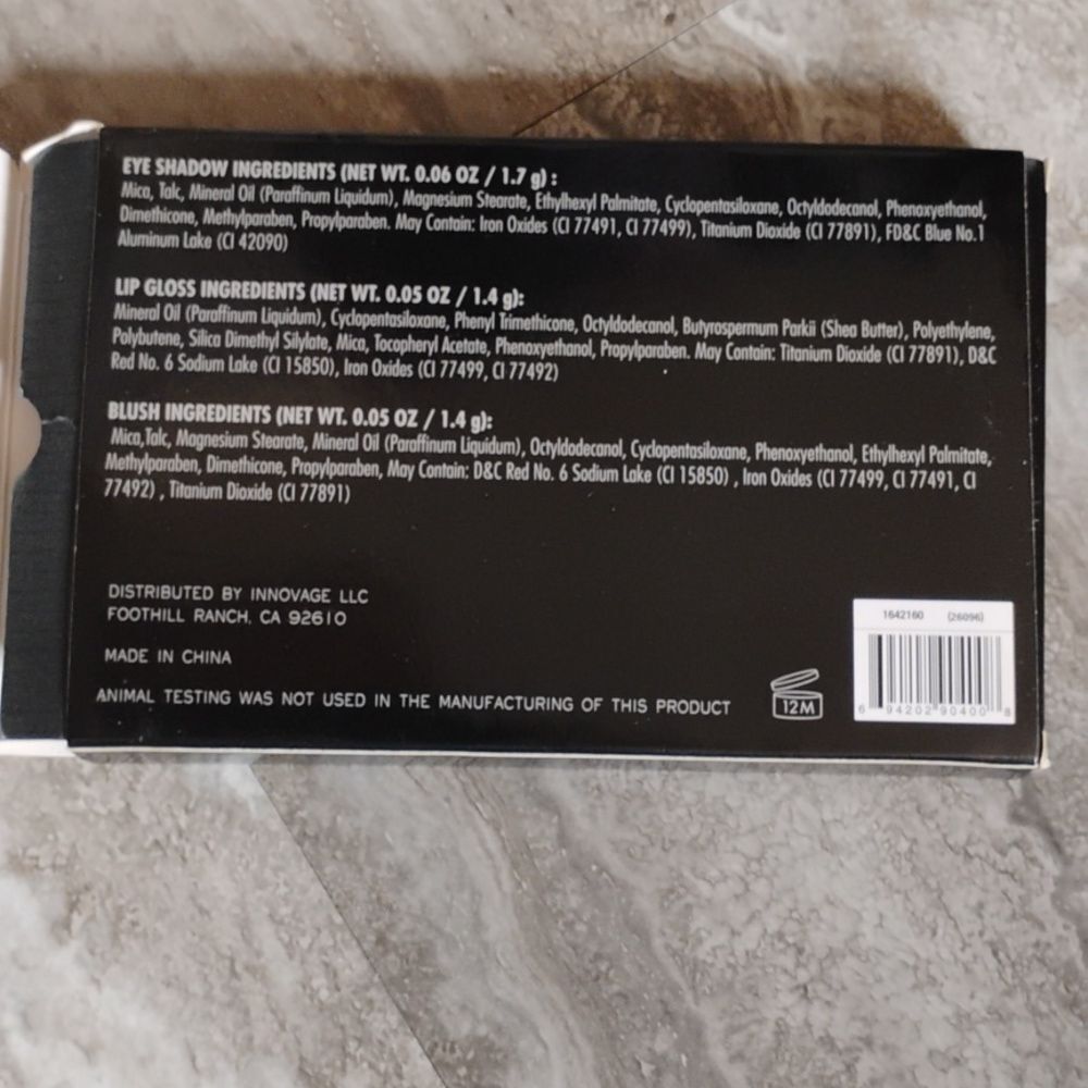 Makeover Essentials Personalized Custom Compact - image 5